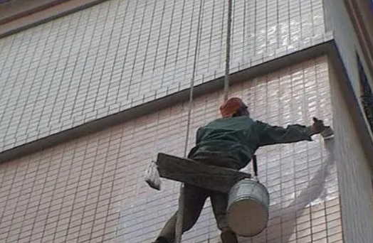 苏州市卫生间漏水维修公司分享下苏州市外墙防水的必要性。
